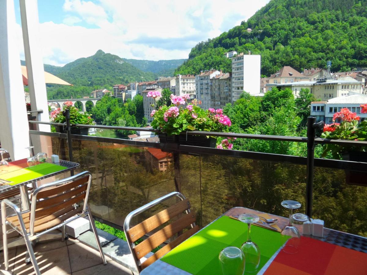 Jura Hotel Restaurant Le Panoramic Saint-Claude Exterior foto