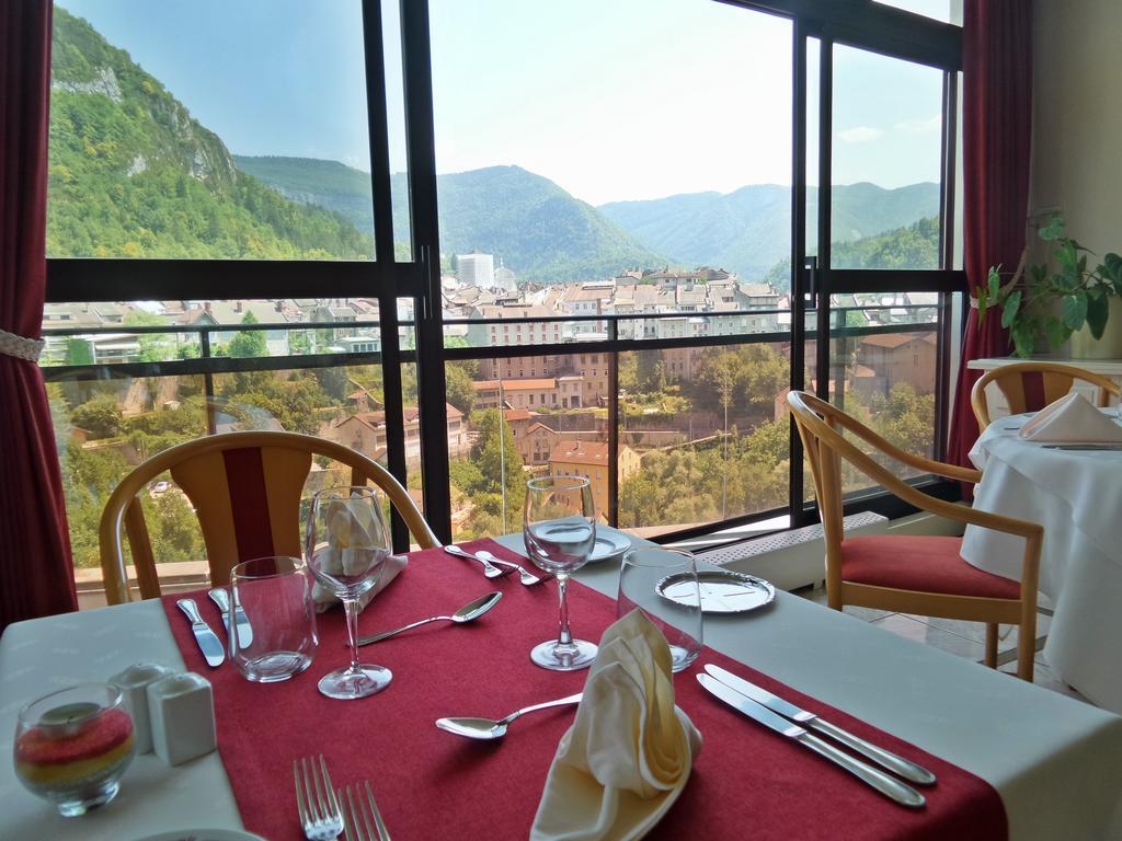 Jura Hotel Restaurant Le Panoramic Saint-Claude Exterior foto